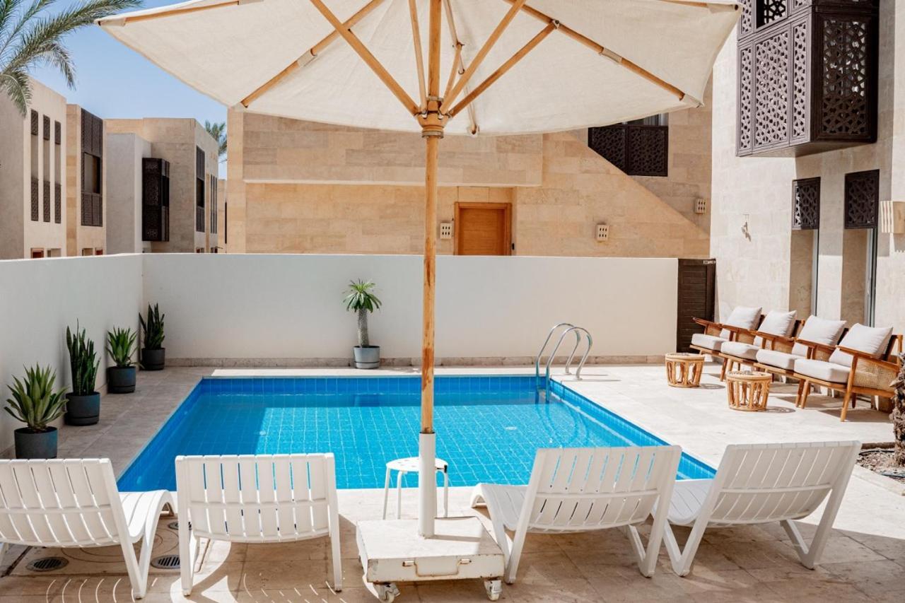 Prázdninový dům Nayah Stays, Amazing With Private Pool & 5 Master *
